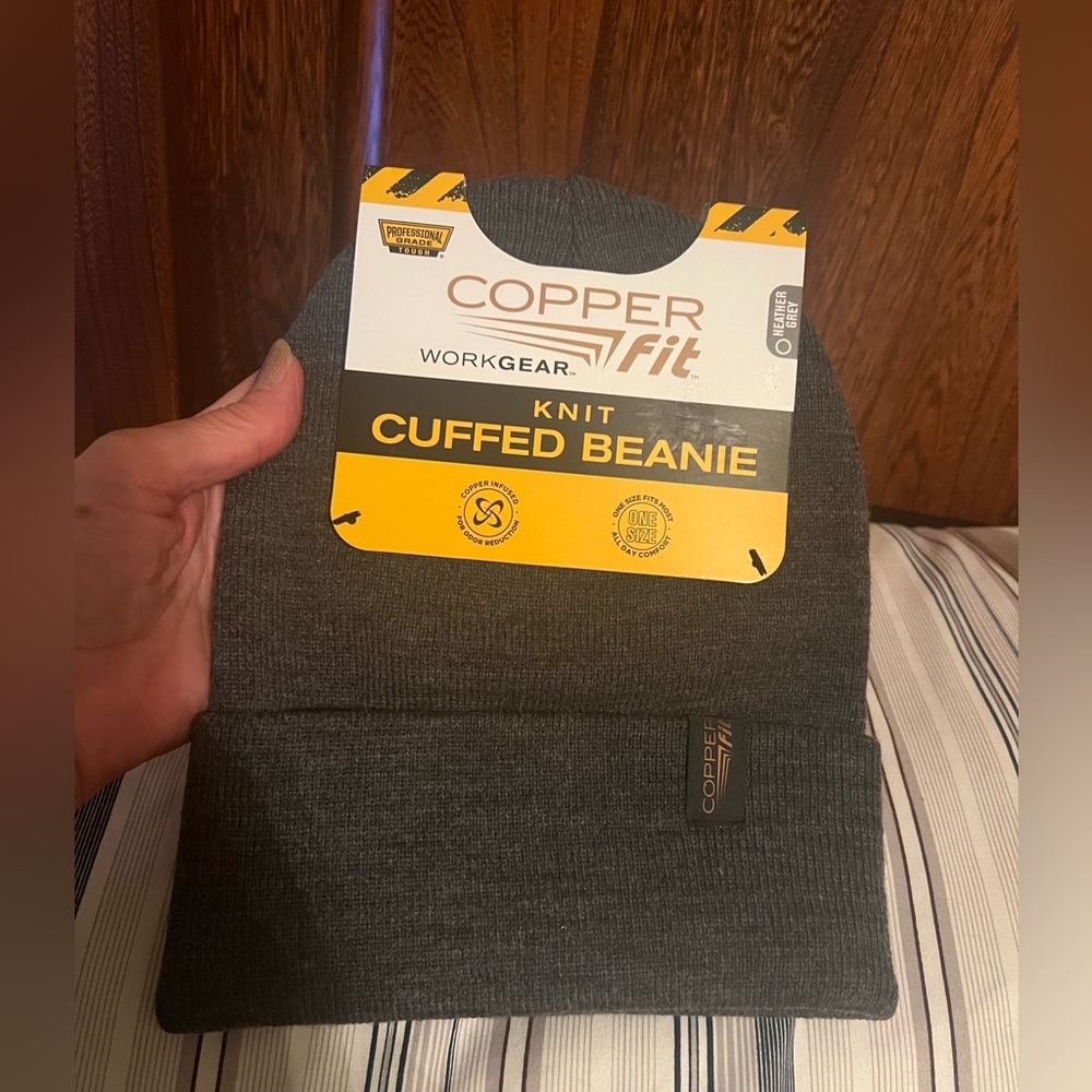 Copper Fit Grey Knit Cuffed Work Gear Professional Beanie, new with package